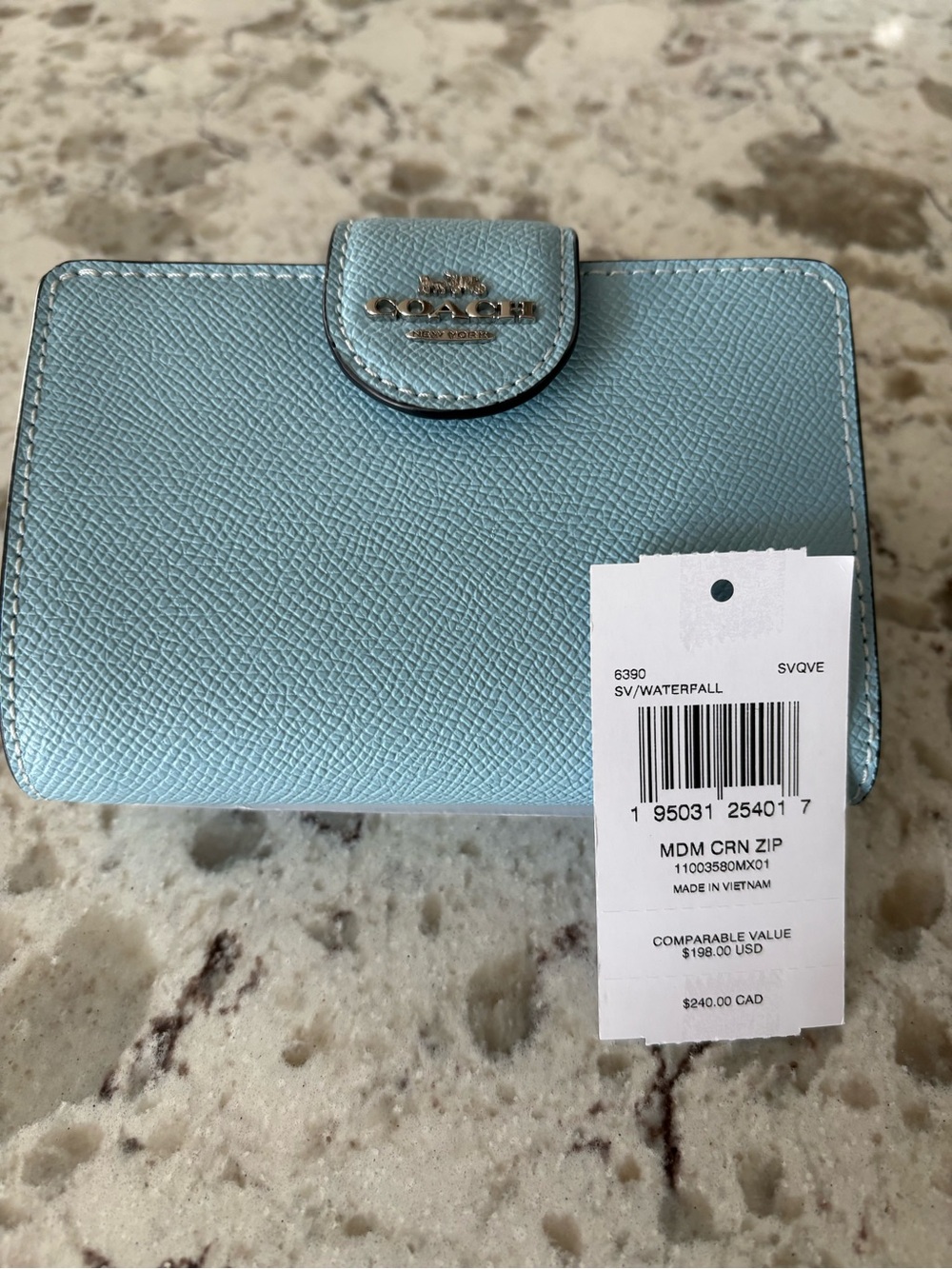 Coach Medium Corner Zip Wallet in Waterfall Blue- Like New - Picture 11 of 11